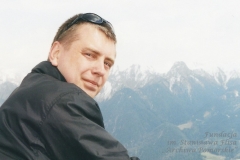 2003 r. Przystanek podczas wędrówki w Alpach austriackich.